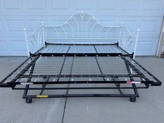 Heavy Duty Twin Size Daybed Frame with Trundle Bed