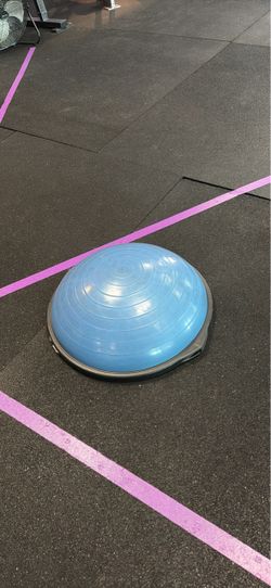 BOSU Balance Trainer Ball