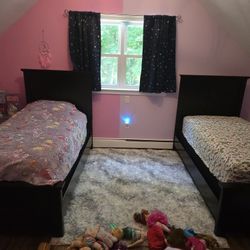 Gently Used Single Beds