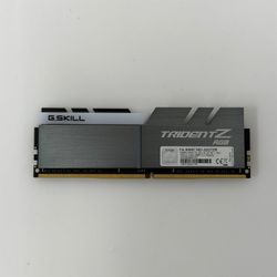 G.Skill Trident Z RGB 16GB (1x16GB) RAM DDR4 3000MHz F4-3000C16D-16GTZR