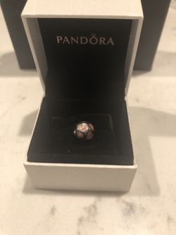 Charm Pandora
