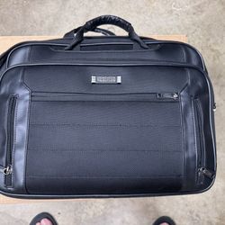 Kenneth Cole Reaction Portfolio Bag