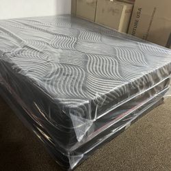 Queen Mattress 