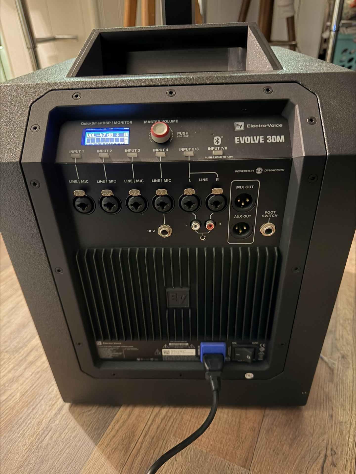 Electro Voice Evolve 30m Speaker With Sub