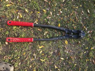 24 inch Milwaukee bolt cutters