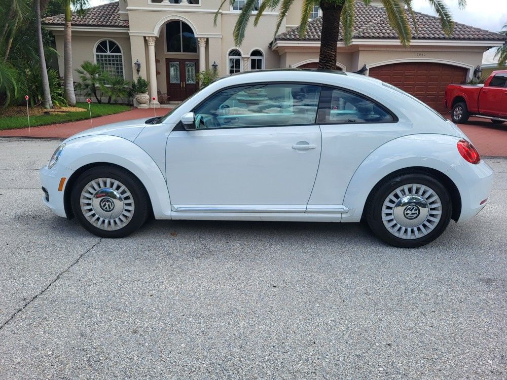 2015 Volkswagen Beetle