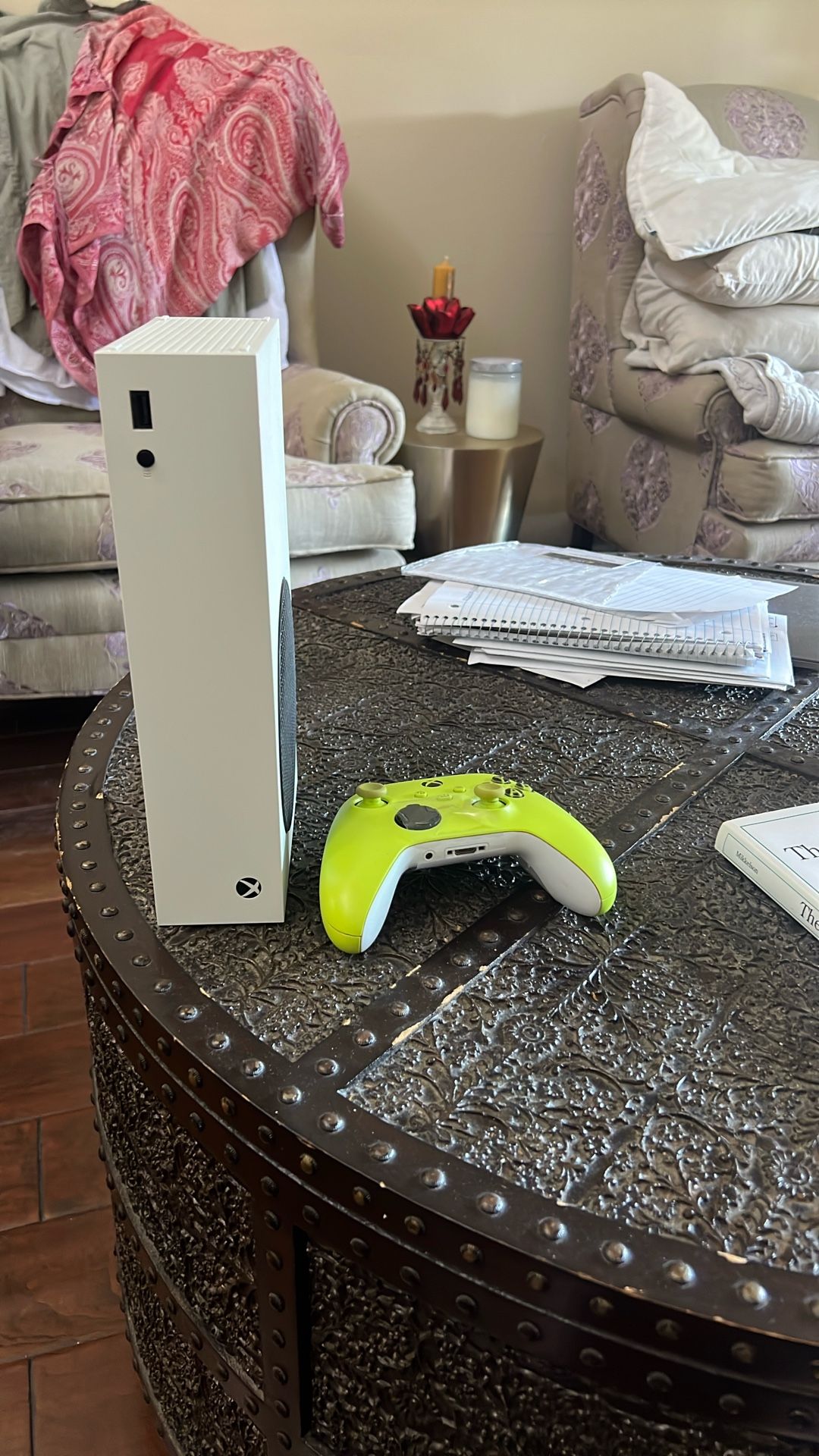 Xbox Series S With Controller
