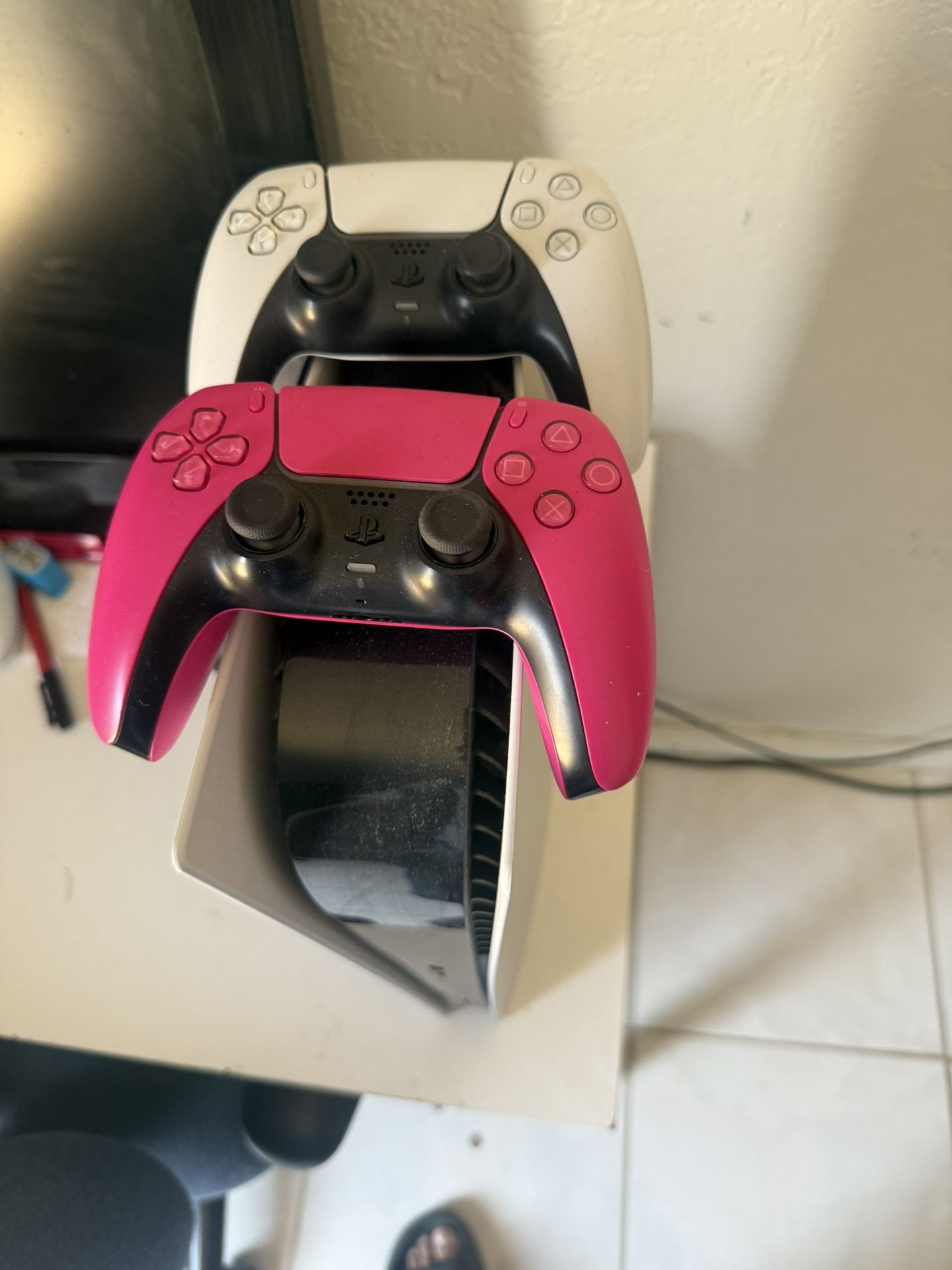 Ps5/Controllers/2tbhard Drive