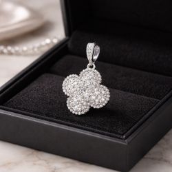 White Gold Plated/  Oro Blanco Laminado High Quality/Alta Calidad 