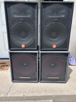 DJ speakers