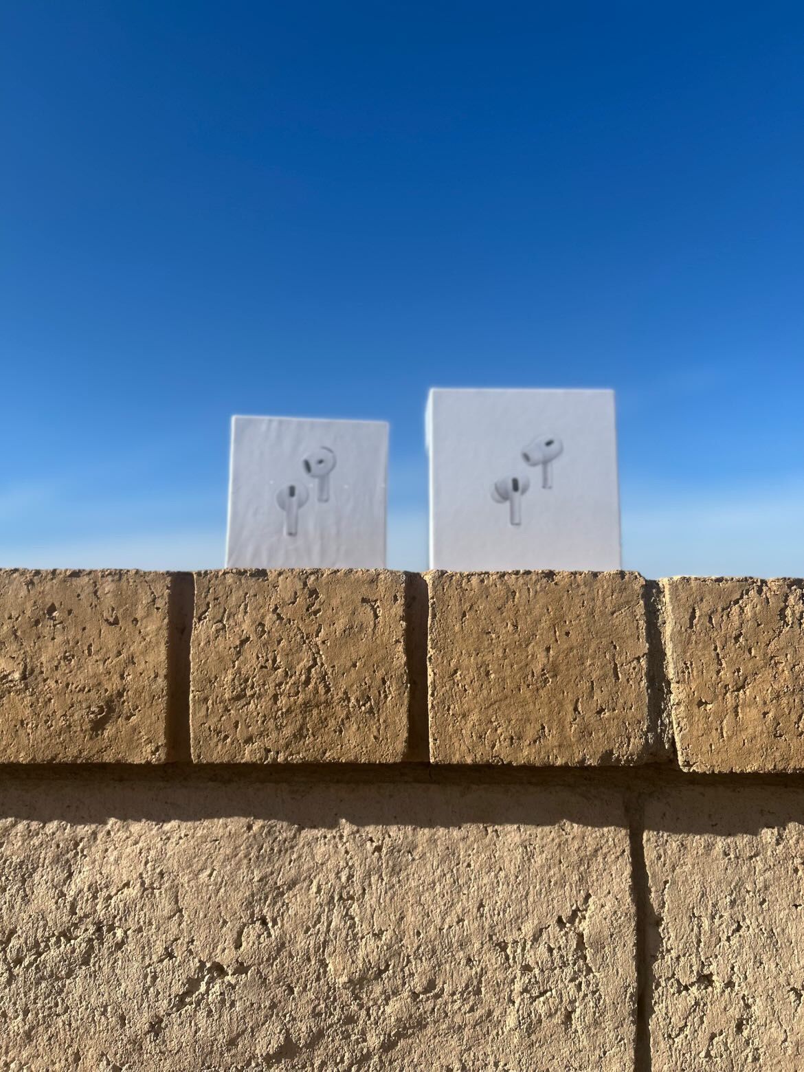 AirPod Gen 2s / Gen 4s