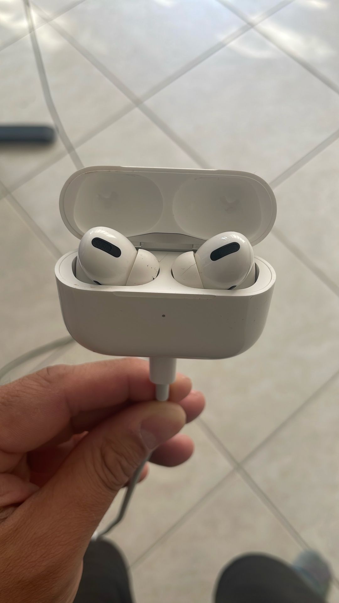 Apple AirPods Pro 