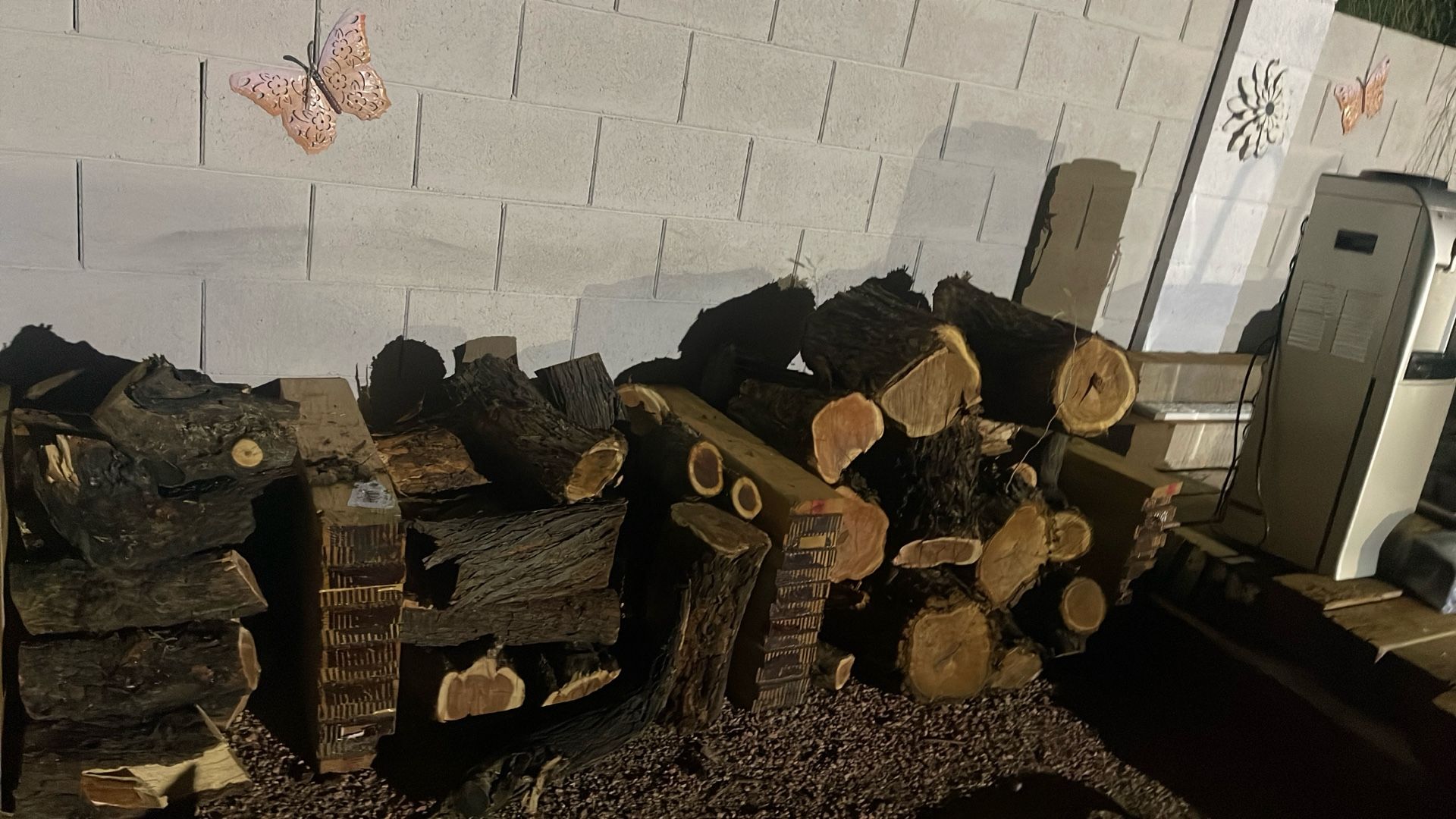 Vendo Madera De Mesquita 2 Varrotes Por $5 