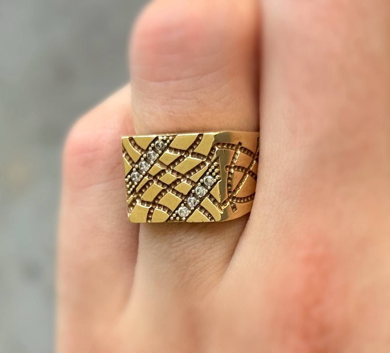 Jewelry 10k solid yellow gold nugget CZ 0.30CTW ring size 6.50
