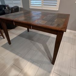 Dinning Table And Chairs