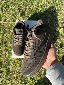 Travis Scott Jordan 1 Low Velvet Brown 