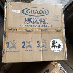Factory Sealed Graco 3 in 1 Travel System Stroller Combo 