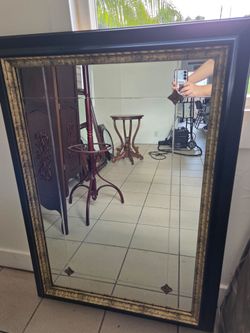 Old style mirror