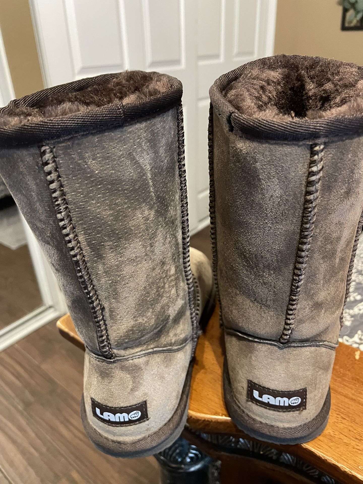 NEW )LAMO Women's Boots - Main Image