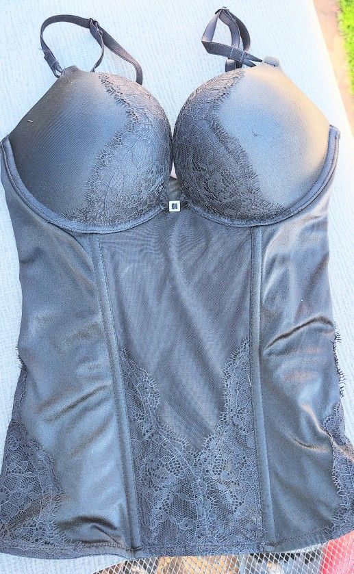 Victoria Secret Corset Push Up Bra 34 B