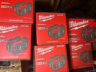 Milwaukee 6-port M18 Charger