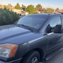 2014 Nissan Titan