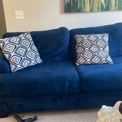 Blue Sectional-Must Go ASAP. 2 Matching Bar stools As Well. 