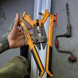 ToughBuilt Compact Bolt Cutt