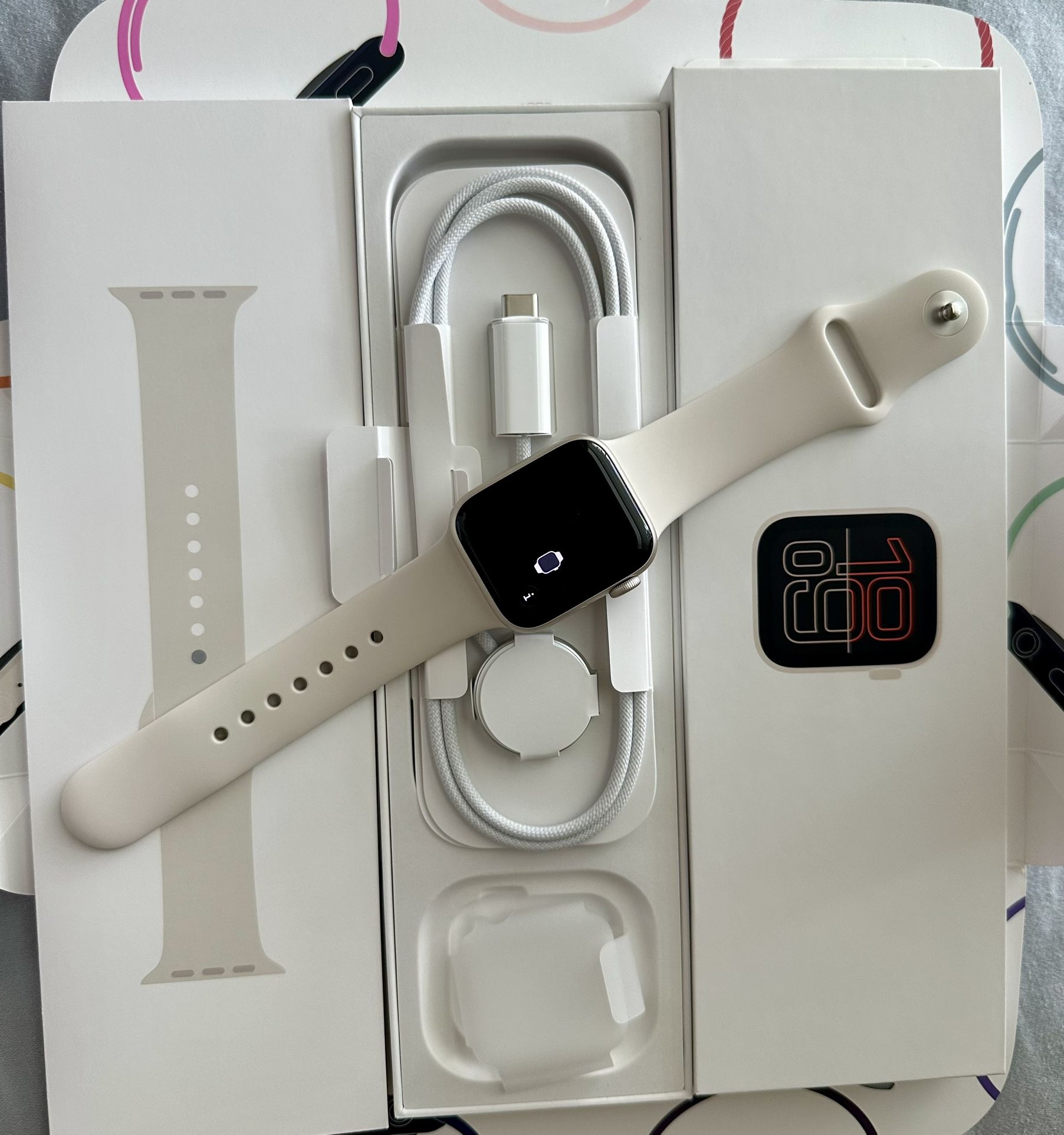 Apple Watch. π$250