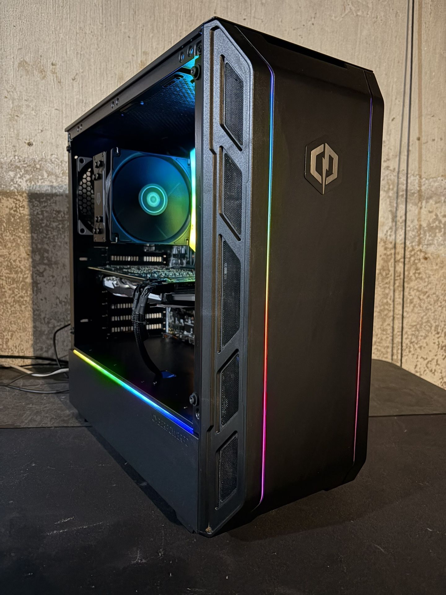 CyberPowerPC Gaming PC. 