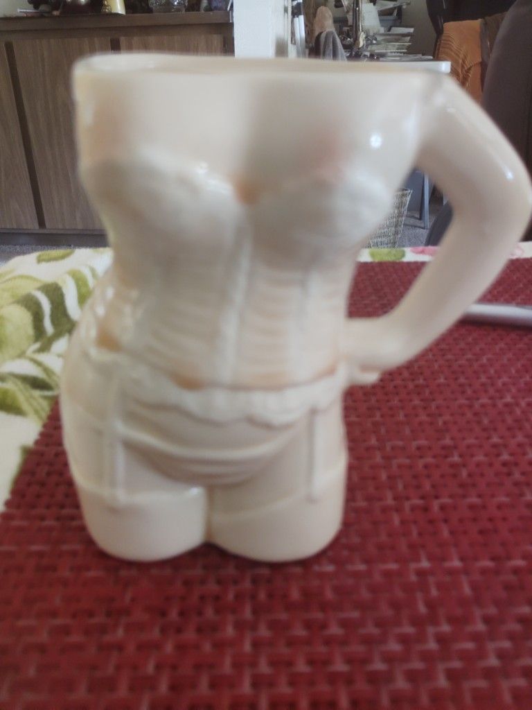 Old Hollywood Cup