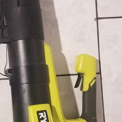 RYOBI 18v Blower( Tool Only)Lightweight And Strong 