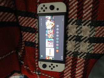 White Nintendo switch