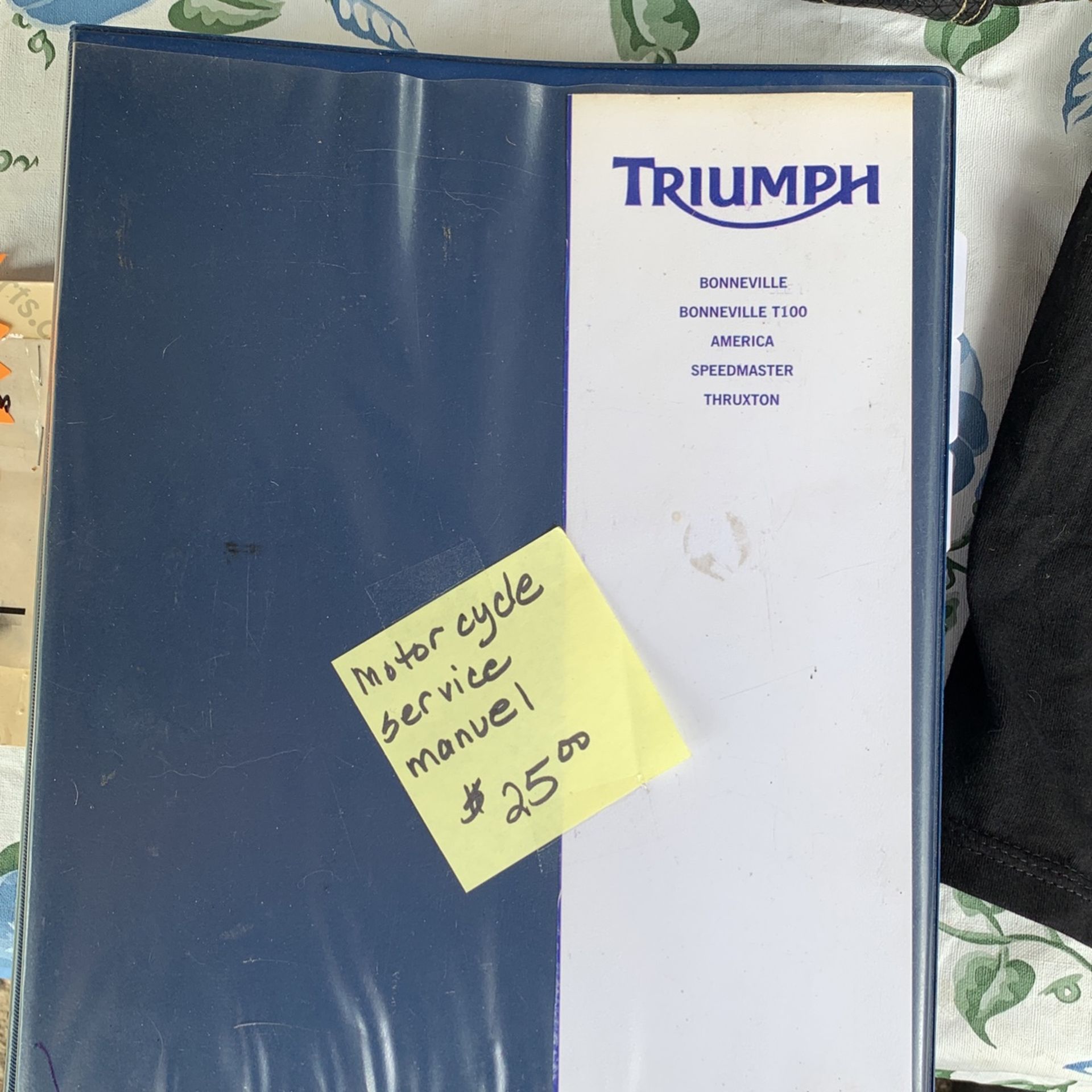 Motorcycle  Service Manual  Triumph