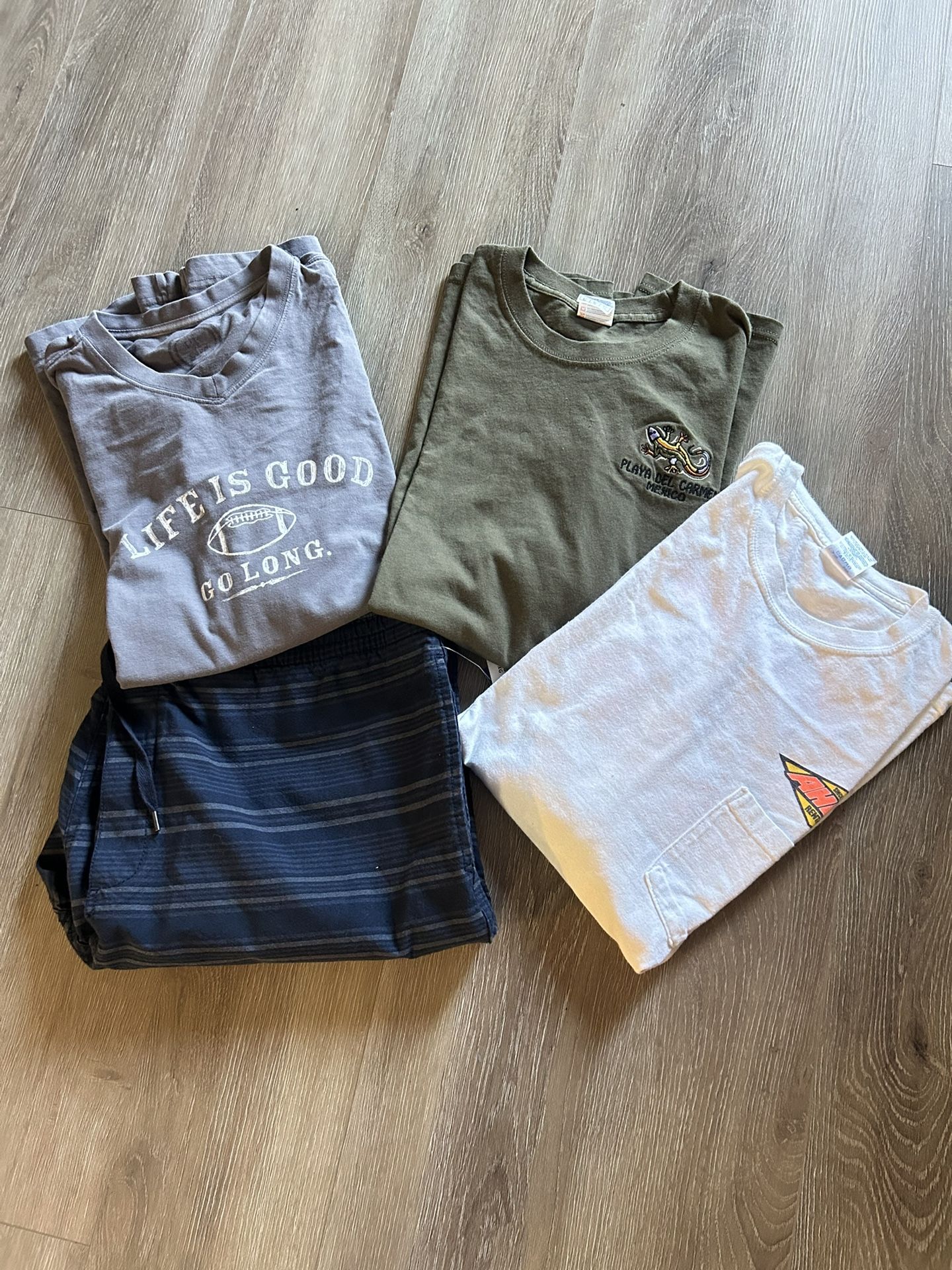 Men’s Bundle Set Of XL NWT Shorts With 3 Tess