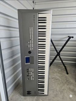 MMB ELECTRIC KEYBOARD