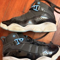 Boys Jordan 6 Size 1Y