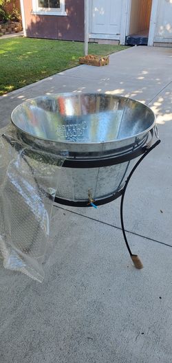 Sutter Home Metal Cooler with Stand