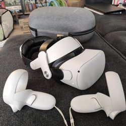 Meta Quest 2 (Oculus Logo 2023) 128GB with BOBO VR Case and Strap