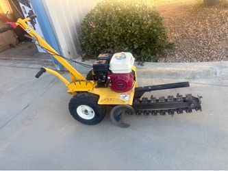 Ground Hog T-4 trencher; 18 x 3 inch;