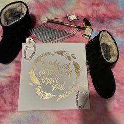 Ladie’s Black Moccasins and Picture