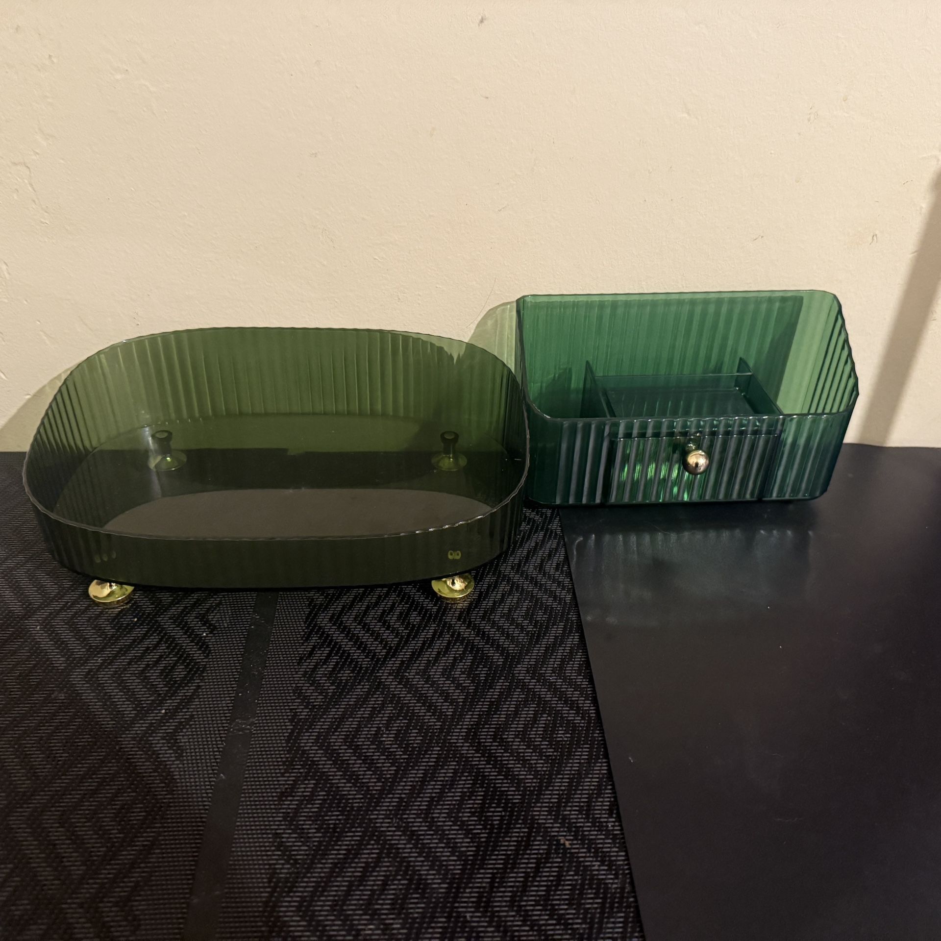Make Up Organizers