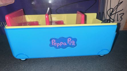 Peppa Pig Hasbro talking Singing Blue Bus Works