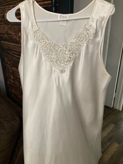Woman’s Tank Size XL