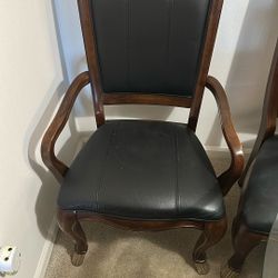  5 Pcs Dining Set + 2 Additional Arm Chairs