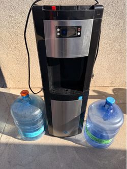 Water dispenser