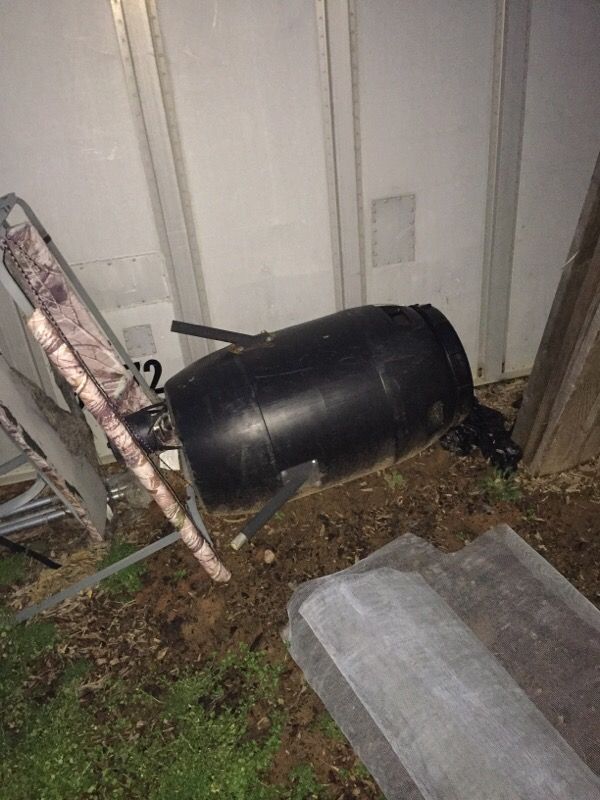 Deer feeder