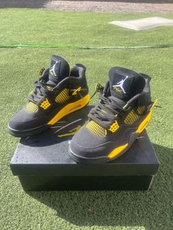 Jordan 4