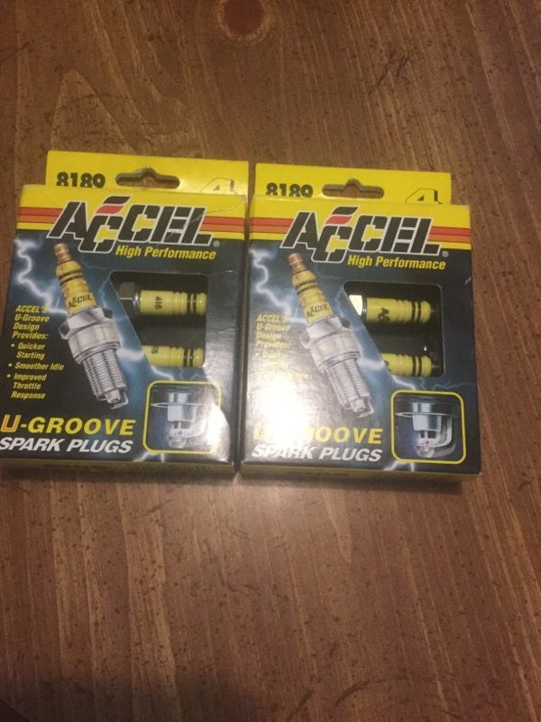 ACCel U-Groove Performance Spark Plugs 8189