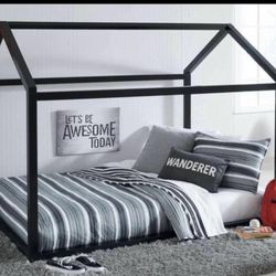 Full Size Farmhouse Frame